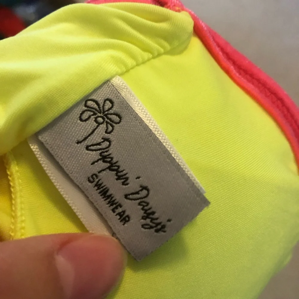 Revibe by Dippin’ Daisies bandeau encore strapless neon bikini top ribbed